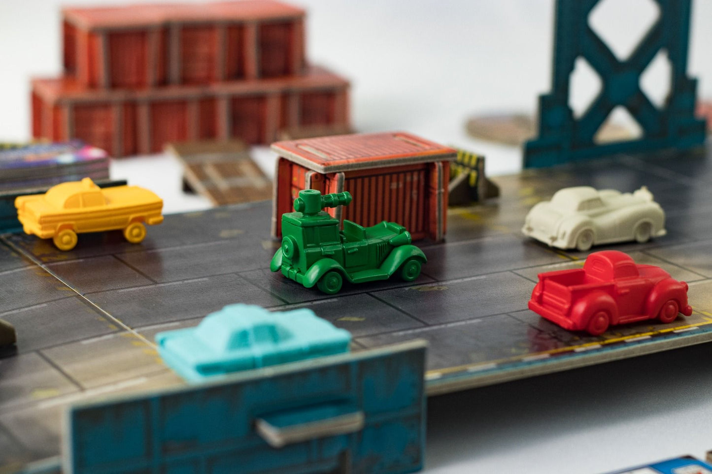 🚗💥 GANG RUSH BREAKOUT JUEGO DE MESA – CARRERAS, DISPAROS Y CAOS EN LA CIUDAD